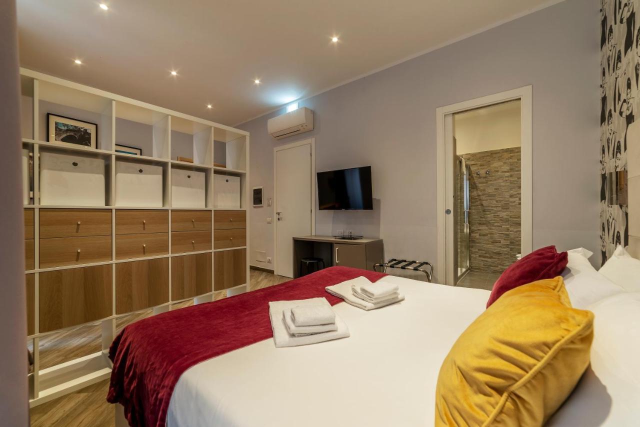 Frattina 1 - Fromhometorome Apartment Rom