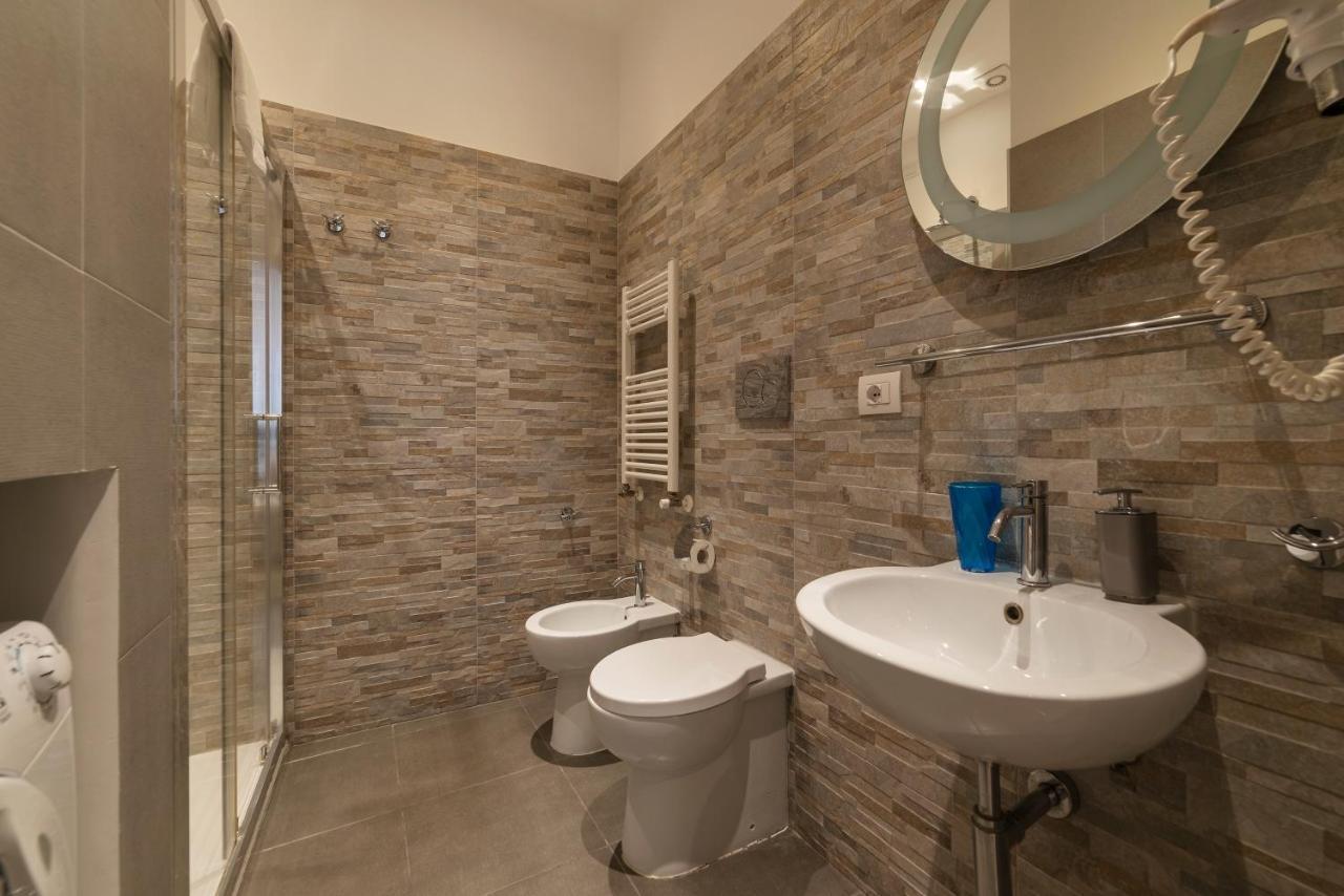 Frattina 1 - Fromhometorome Apartment